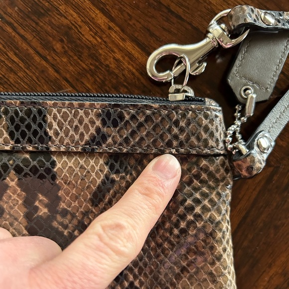 Bundle of 2 Coach Wristlets - Picture 16 of 16